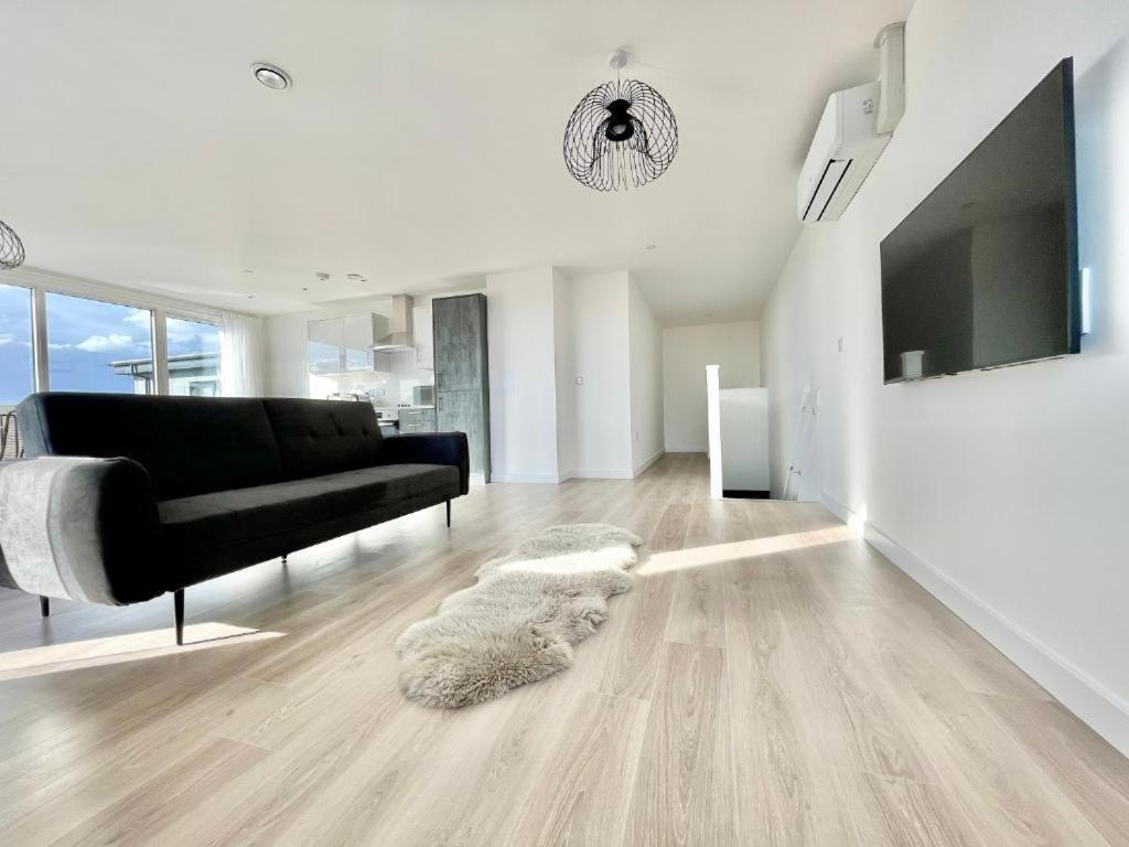 Bayard Plaza Penthouse Apartments Peterborough Eksteriør billede