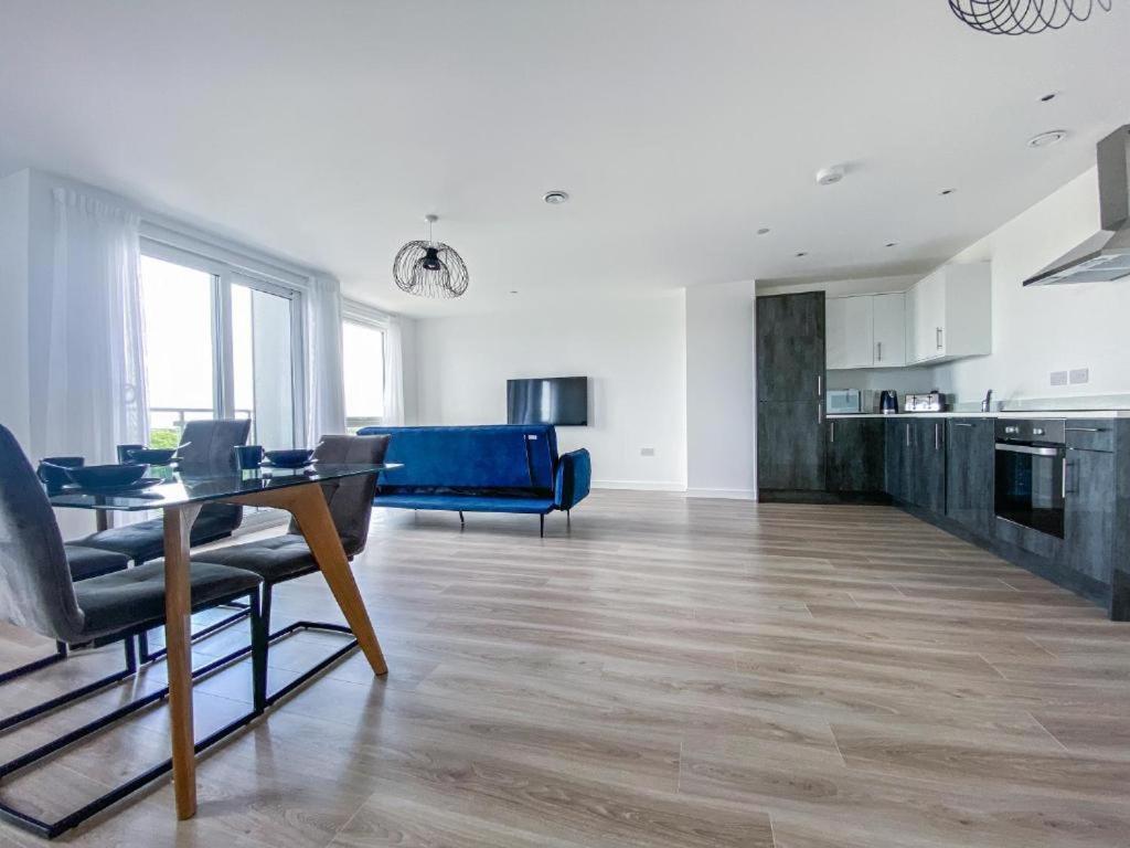 Bayard Plaza Penthouse Apartments Peterborough Eksteriør billede
