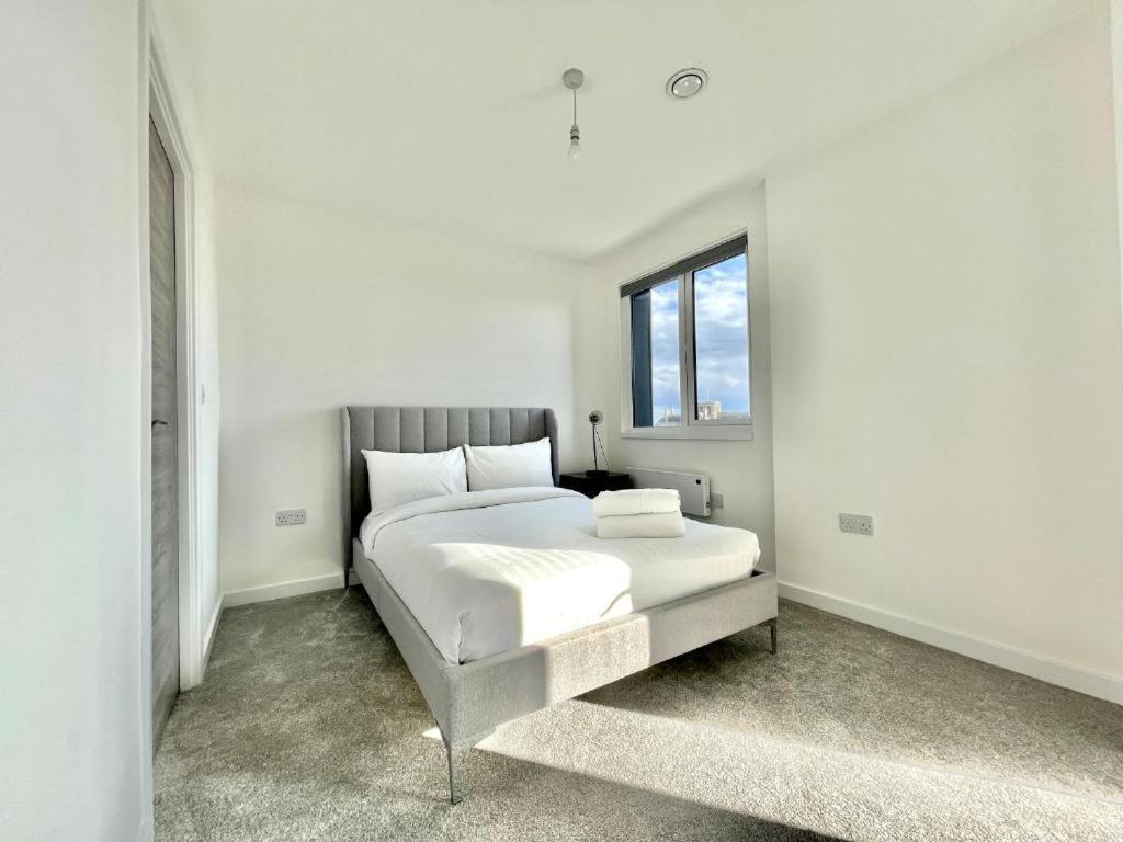 Bayard Plaza Penthouse Apartments Peterborough Eksteriør billede